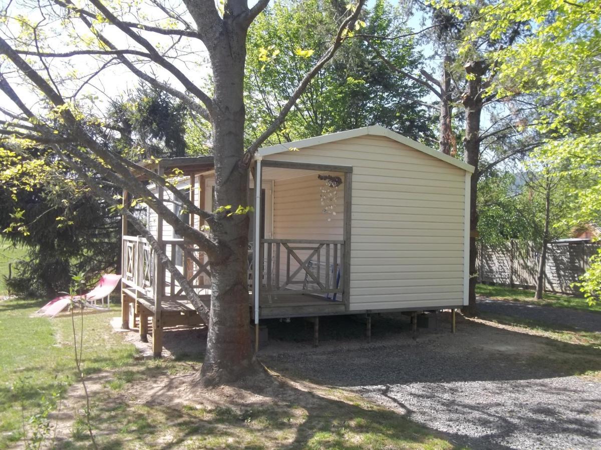 camping aire du gros pré Lesseux Exterior foto